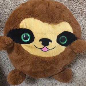 It’s a a medium sized Bear u can lay on it as a pillow and it is good to sit on